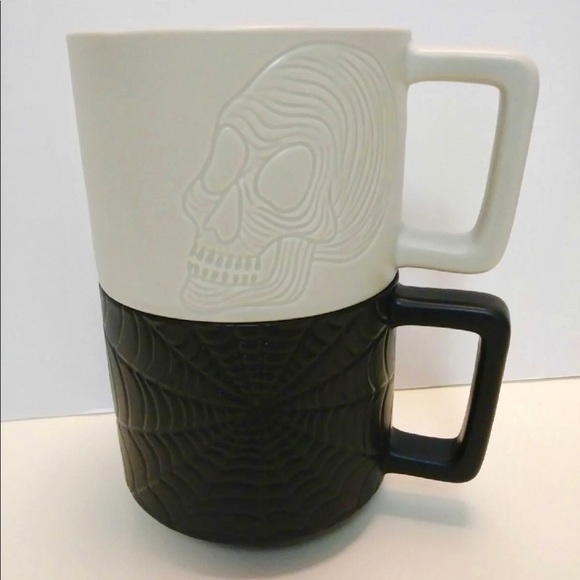 Starbucks Other - ⭐️BOTH⭐️ Starbucks Skull and SpiderWeb Mugs